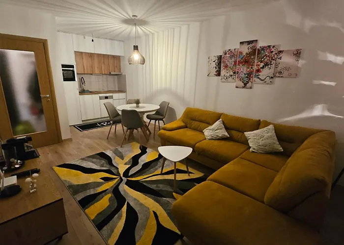 Emari - Hochwertige 2-Zimmer-Wohnung Mit Panorama Bergblick
